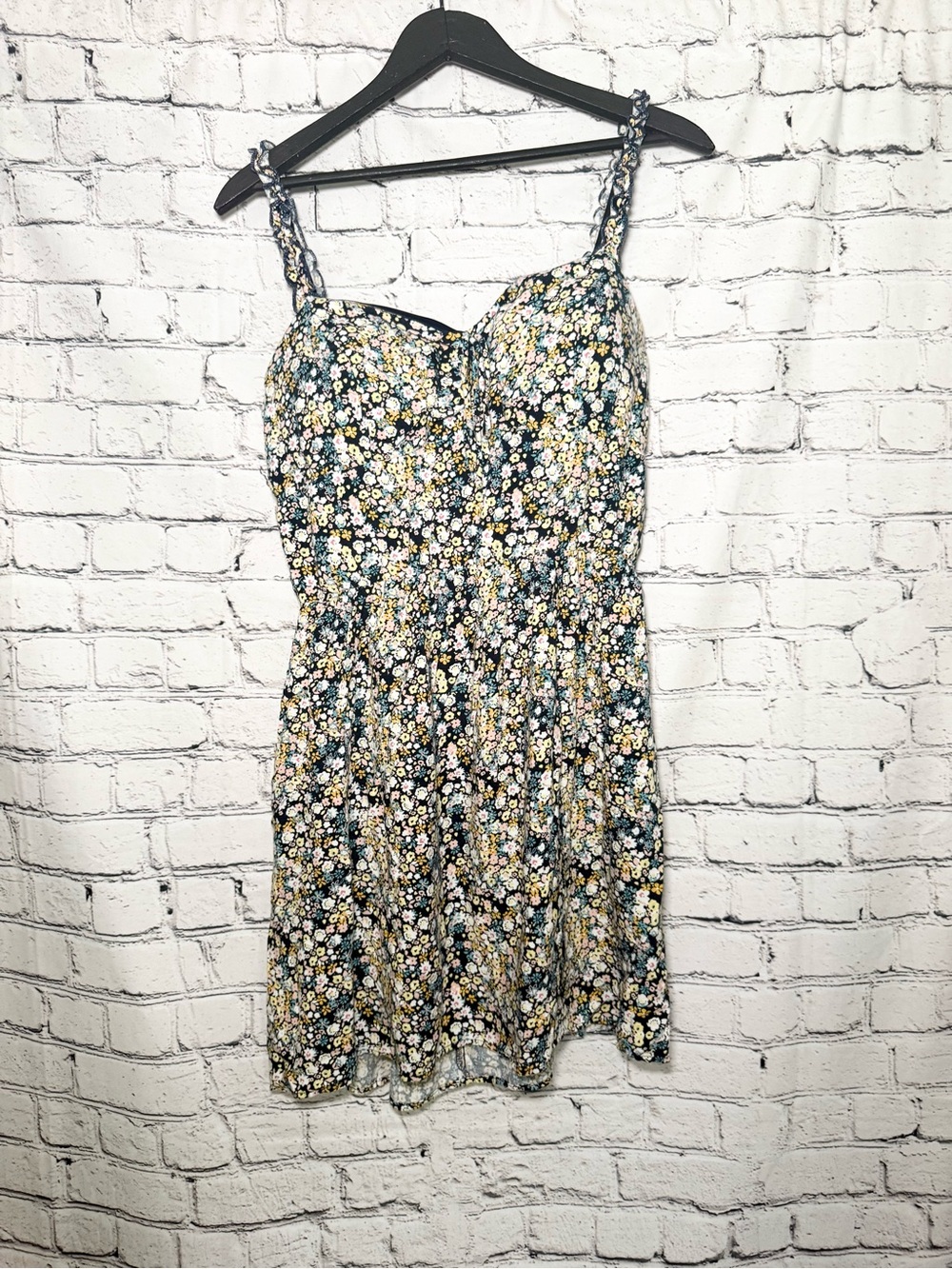 AUW Navy Floral Mini Dress with White and Yellow Blossoms. Size XL